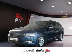 Aquamarinblau metallic Gebraucht 2023 VW Passat Business Kombi | 24.550 € (Fairer Preis)