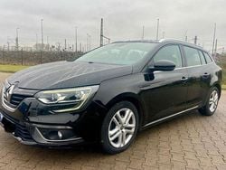 Schwarz Gebraucht 2019 Renault Mégane GrandTour LIMITED Kombi | 10.000 € (Fairer Preis)