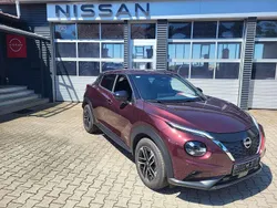 Burgundy Gebraucht 2024 Nissan Juke N-Connecta SUV | 23.900 € (Guter Preis)