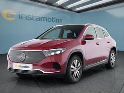 Rot Gebraucht 2024 Mercedes EQA300 SUV | 40.799 € (Etwas zu teuer)