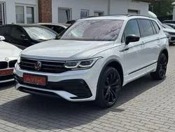 Weiß Gebraucht 2023 VW Tiguan Allspace R-line SUV | 42.880 € (Etwas zu teuer)