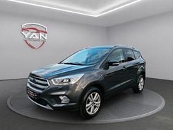 Grau Gebraucht 2018 Ford Kuga SUV | 13.450 € (Fairer Preis)
