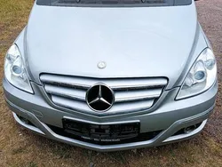Silber Gebraucht 2009 Mercedes B180 Van / Kleinbus | 2.600 € (Guter Preis)