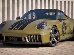 Olive neo Neu 2025 Porsche 911 Coupé | 289.000 €