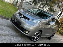 Grau Gebraucht 2018 Nissan Evalia Tekna Van / Kleinbus | 15.900 € (Teuer)