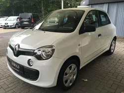 Weiß Gebraucht 2017 Renault Twingo Life Kleinwagen | 7.880 € (Fairer Preis)