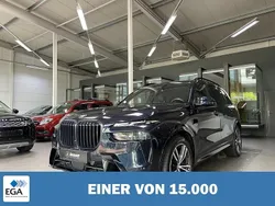 Schwarz metallic Gebraucht 2023 BMW X7 M Sport SUV | 82.420 € (Fairer Preis)