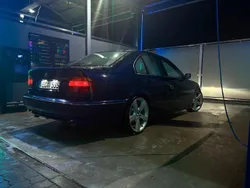 Blau Gebraucht 1998 BMW 535 Limousine | 3.700 € (Guter Preis)