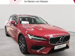 Fusion red metallic Gebraucht 2020 Volvo V60 Inscription Kombi | 23.090 € (Superpreis)