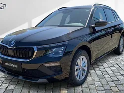 Schwarz Neu 2025 Skoda Kamiq Selection SUV | 27.720 € (Fairer Preis)