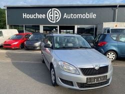 Silber Gebraucht 2011 Skoda Fabia Special Kleinwagen | 2.990 € (Guter Preis)