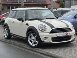 Weiß Gebraucht 2012 Mini ONE Kleinwagen | 5.690 € (Fairer Preis)