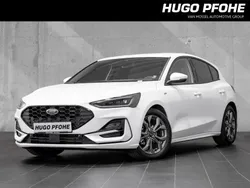Frozen white uni Gebraucht 2024 Ford Focus ST-Line X Limousine | 26.125 € (Guter Preis)