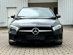 Schwarz Gebraucht 2020 Mercedes A180 Kleinwagen | 19.000 € (Superpreis)