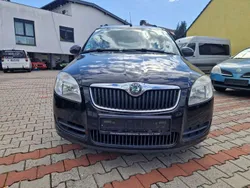 Schwarzmagic perleffekt Gebraucht 2008 Skoda Roomster Style Kombi | 4.950 € (Etwas zu teuer)