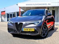 Grau Gebraucht 2019 Alfa Romeo Stelvio Tech Edition SUV | 22.449 € (Fairer Preis)