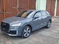 Grau Gebraucht 2017 Audi Q2 S-Line SUV | 17.500 € (Etwas zu teuer)