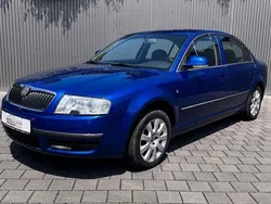 Blau Gebraucht 2007 Skoda Superb Exclusive Limousine | 2.000 €
