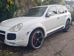 Weiß Gebraucht 2005 Porsche Cayenne Turbo SUV | 10.999 €