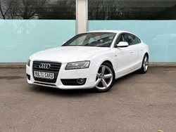 Weiß Gebraucht 2010 Audi A5 Sportback S-Line Limousine | 10.990 € (Teuer)