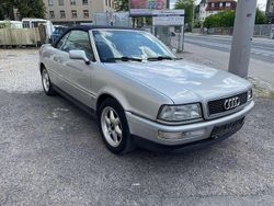 Silber Gebraucht 1994 Audi 80 Cabrio | 2.799 €