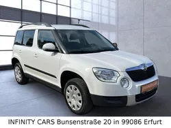 Weiß Gebraucht 2013 Skoda Yeti Plus Edition SUV | 9.990 € (Guter Preis)