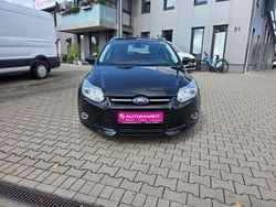 Schwarz Gebraucht 2014 Ford Focus Limousine | 3.990 € (Superpreis)