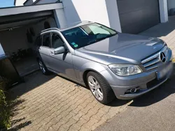 Grau Gebraucht 2009 Mercedes C220 Avantgarde Kombi | 3.600 € (Guter Preis)