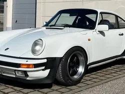 Weiß Gebraucht 1983 Porsche 911SC Coupé | 75.990 €