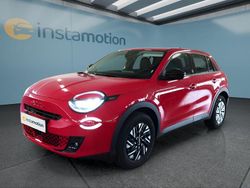 Rot Gebraucht 2023 Fiat 600E Kleinwagen | 26.749 € (Fairer Preis)