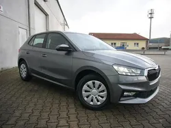Graphitegrau metallic Neu 2025 Skoda Fabia Selection Limousine | 17.950 € (Guter Preis)