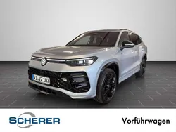 Oyster silver metallic Gebraucht 2025 VW Tayron R-line SUV | 62.990 € (Etwas zu teuer)