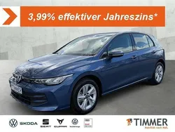 Anemonenblau metallic Gebraucht 2024 VW Golf VIII Life Limousine | 21.990 € (Guter Preis)