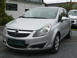 Silber Gebraucht 2011 Opel Corsa Edition Kleinwagen | 5.490 € (Etwas zu teuer)