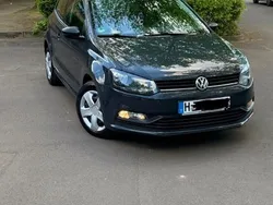 Grau Gebraucht 2015 VW Polo Comfortline Kleinwagen | 6.750 € (Fairer Preis)