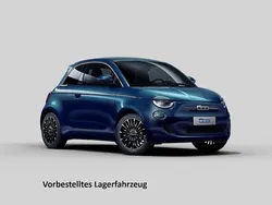 Grün (ozeangrün) Neu 2025 Fiat 500e La Prima Cabrio | 30.990 € (Fairer Preis)