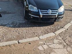 Schwarz Gebraucht 2006 VW Jetta Sportline Limousine | 850 € (Guter Preis)