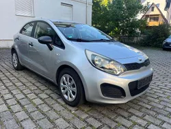 Gebraucht 2013 Kia Rio DREAM-TEAM Edition Limousine | 2.999 € (Fairer Preis)
