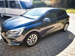 Blau Gebraucht 2020 Renault Clio V Experience Kleinwagen | 12.900 € (Fairer Preis)