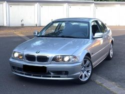 Silber Gebraucht 2002 BMW 320 Sport Line Coupé | 4.500 €