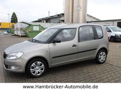 Beige Gebraucht 2012 Skoda Roomster Plus Edition Van / Kleinbus | 6.250 € (Fairer Preis)