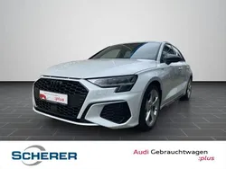 Weiß Gebraucht 2023 Audi A3 Sportback S-Line Limousine | 26.450 € (Fairer Preis)