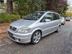 Silber Gebraucht 2003 Opel Zafira Edition Van / Kleinbus | 1.500 € (Fairer Preis)