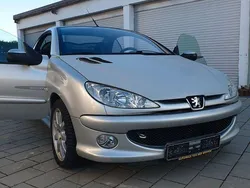 Silber Gebraucht 2006 Peugeot 206 CC Quiksilver Cabrio | 690 € (Superpreis)
