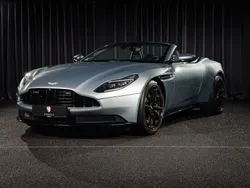 Silber Gebraucht 2019 Aston Martin DB11 Cabrio | 155.570 €