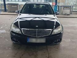 Schwarz Gebraucht 2009 Mercedes C200 Kombi | 3.390 € (Etwas zu teuer)