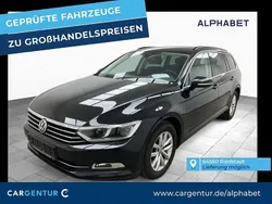 Deep black perleffekt Gebraucht 2019 VW Passat Comfortline Kombi | 13.297 € (Fairer Preis)