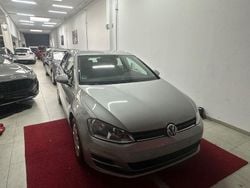 Silber Gebraucht 2013 VW Golf VII Trendline Limousine | 7.999 € (Guter Preis)