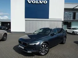 Blau Gebraucht 2022 Volvo V90 CC Pro Kombi | 39.900 € (Fairer Preis)