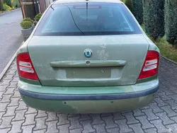 Grün Gebraucht 2002 Skoda Octavia Limousine | 2.500 € (Guter Preis)